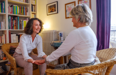 Raphaelle GIACOMINI-AGOSTINI, Psychopraticienne Gestalt-Thérapie, Psychothérapie, Yoga, Méditation, Photo-thérapie, Coaching – Boulogne Billancourt, 92, Ile de France, Téléconsultation, Trouver un thérapeute
